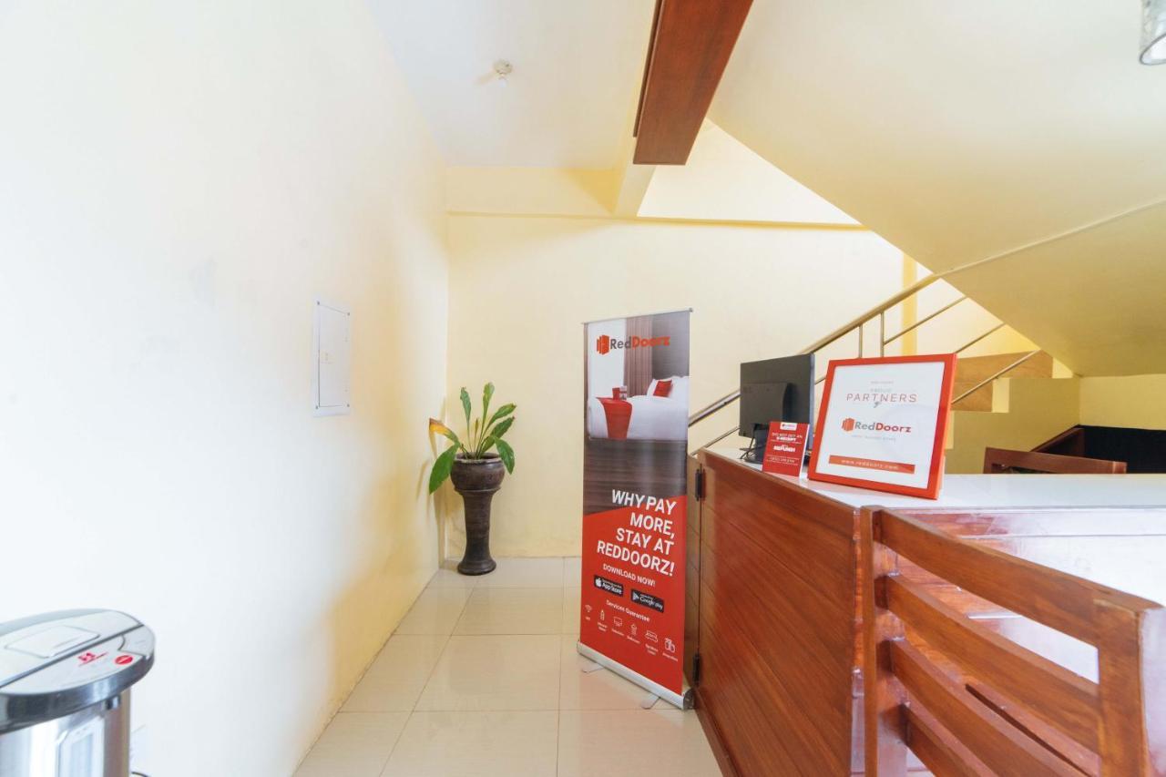 Hotel RedDoorz @ D Maagma Street Kalibo Exterior foto